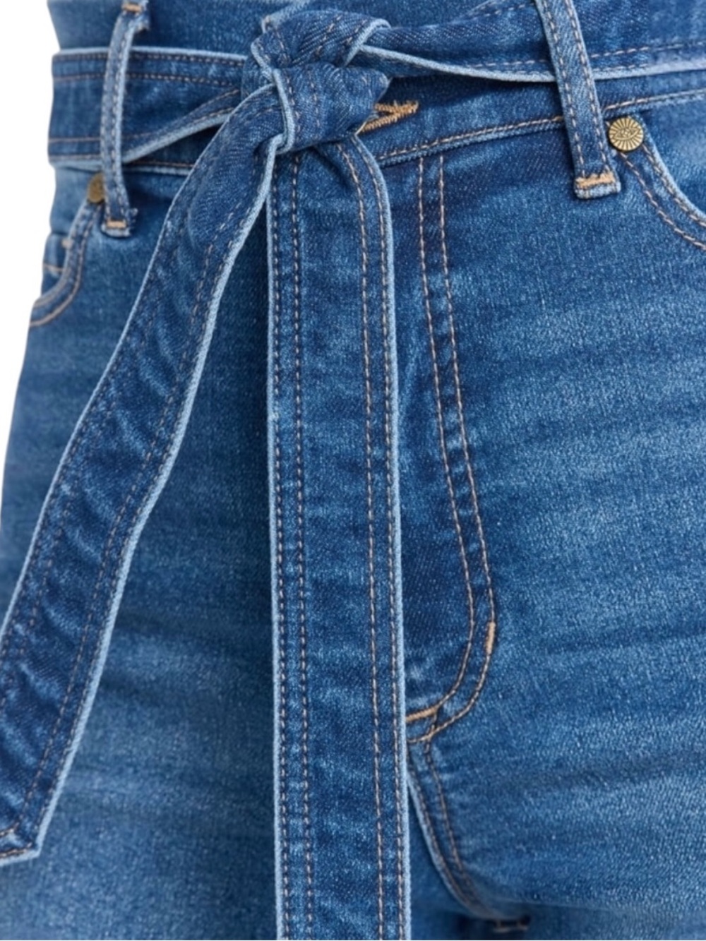 NWT Size 8 Sofia Jeans by Sofia Vergara Wide Leg Cargo Jeans Medium Wash Belted - Picture 3 of 12
